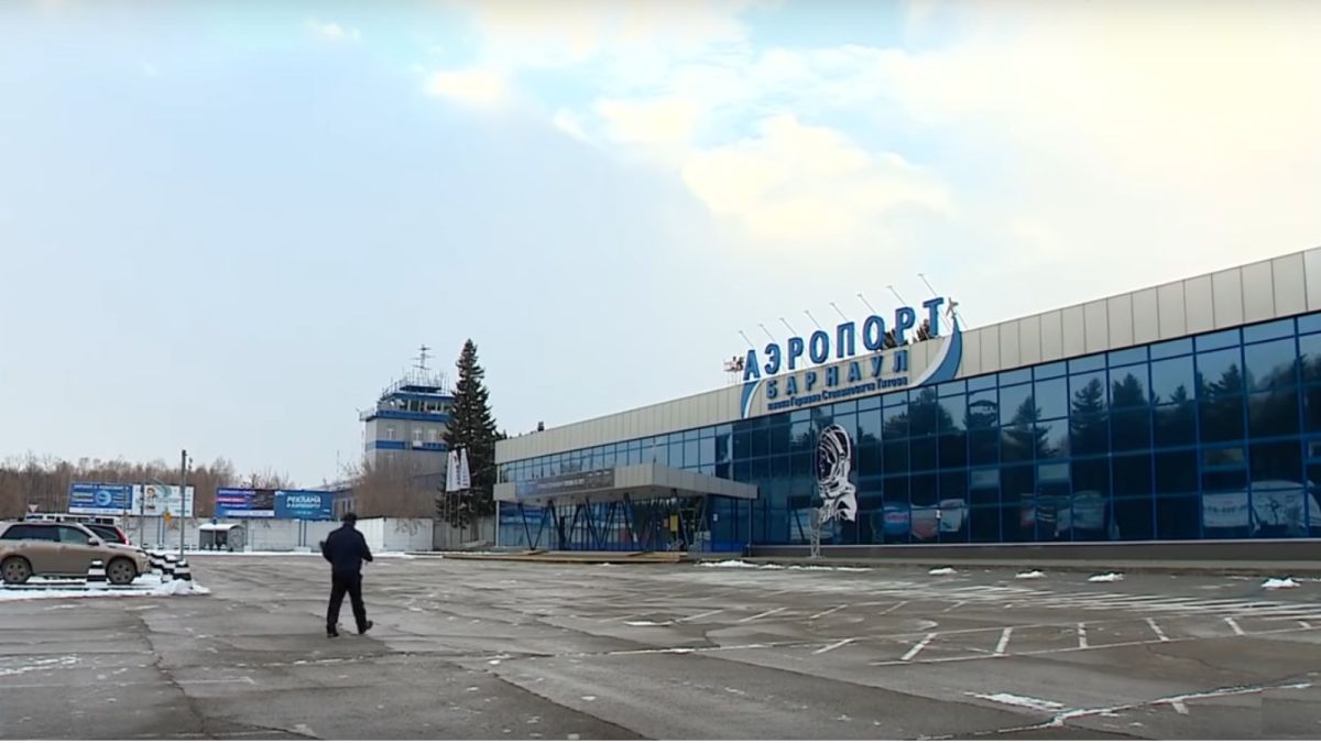 Севшие в Барнауле из-за инцидента с Ан-124 самолеты улетели в Новосибирск
