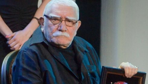 Актер Армен Джигарханян умер в Москве на 86-м году жизни