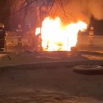 Автомобиль дотла сгорел в Ленинском районе Барнаула
