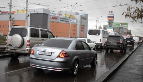 Эксперт в красках описал транспортный коллапс Барнаула из-за сноса моста