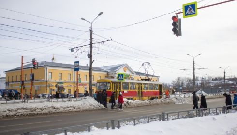 Лишь бы не объедки: на Алтае надеются, что из Москвы приедут годные трамваи