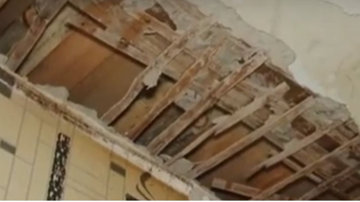 Прокуратура взялась за проблемный дом на Горе, где обрушился потолок