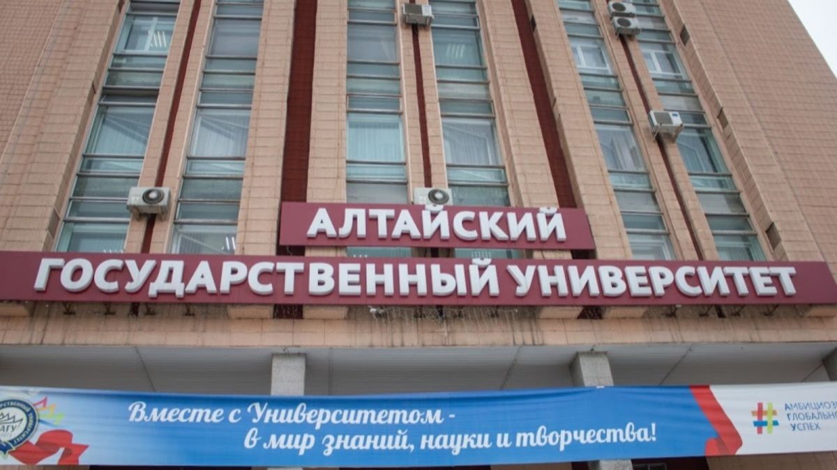 Алтайские вузы отказались делать перерасчет платы за обучение из-за "дистанта"