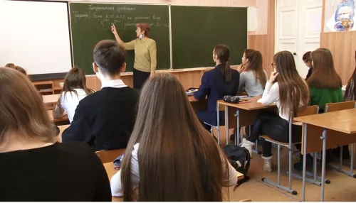 Более 300 алтайских педагогов бесплатно отдохнут в санатории в 2021 году