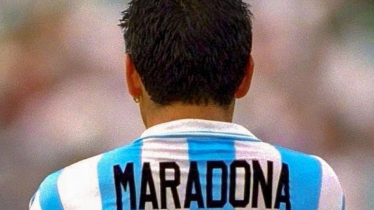 Названа причина смерти легенды футбола Диего Марадоны