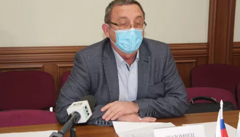 Главврач барнаульской больницы №11 Коломиец осторожно заявил о спаде пандемии