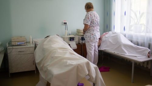 Алтайский минздрав принялся сокращать места в ковидных госпиталях