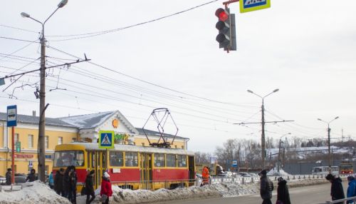11 новых светофоров установят на улицах Барнаула до конца года