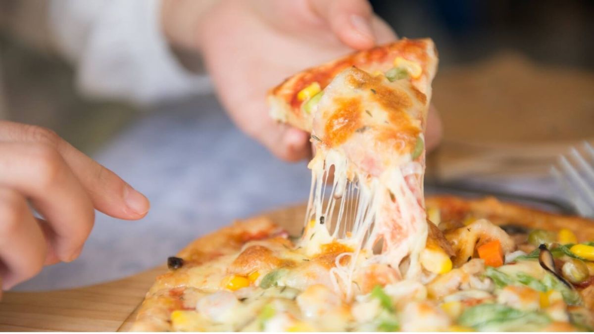 Эксперты предрекли резкое подорожание пиццы в России