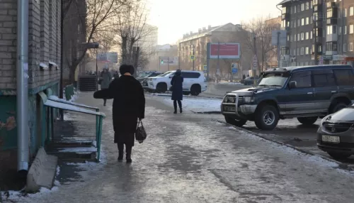 В Барнауле увеличилось количество пострадавших из-за гололеда на тротуарах
