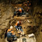 Ученые нашли на Алтае две новые пещеры неандертальцев
