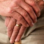 Смертность среди алтайских пенсионеров рванула вверх осенью-2020