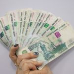 В России хотят дотянуть выплаты по больничным до уровня МРОТ