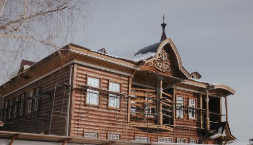 Никому не нужен: торги на деревянное здание ресторана Русский чай сорвались