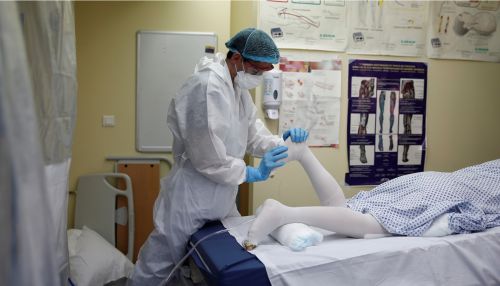 Гипертония, болезни почек и сосудов: COVID-19 наносит удар по организму