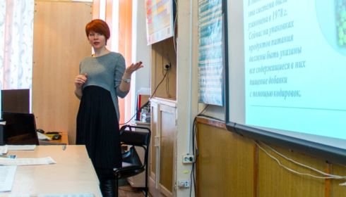 В Алтайском крае решили проблему с падением зарплат учителей