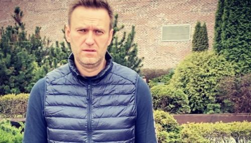 СМИ: спецслужбы пытались дважды отравить Навального