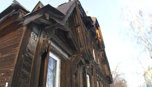 Легендарный дом Лесневского может похоронить под собой жильцов