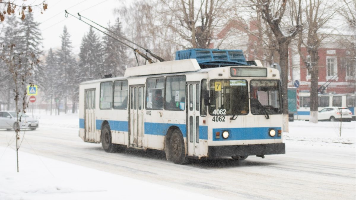 "Горэлектротранс" Барнаула платит сотни тысяч рублей за травмы пассажиров и ДТП