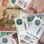 В Барнауле судебного пристава признали виновным в получении взятки