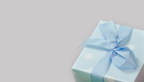 Что за праздник День подарков и почему его отмечают после Рождества