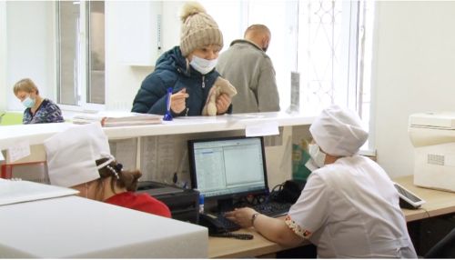 Как будут оказывать медпомощь в Алтайском крае в праздники
