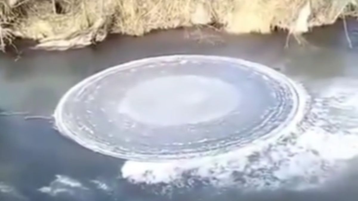 Туристы в Горном Алтай обнаружили уникальные ледяные круги