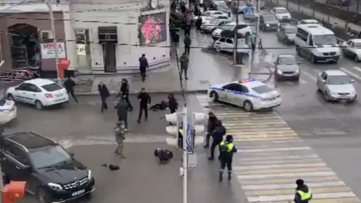 Братья-пекари напали на полицейских в центре Грозного