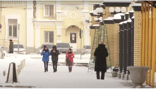 Дистанционка, маски, борода: какие тренды пришли в жизнь жителей Алтайского края