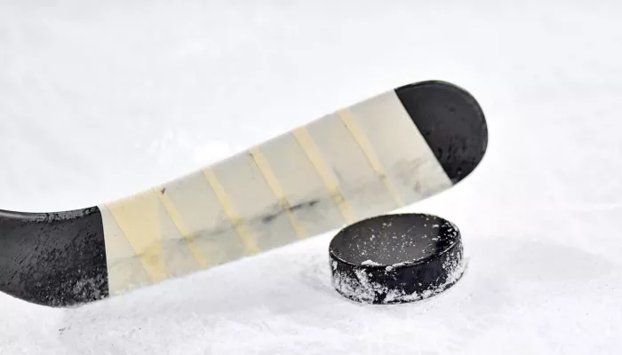 В Бердске 12-летний хоккеист погиб по дороге в школу