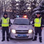 Барнаульские полицейские помогли на дороге человеку с обморожением