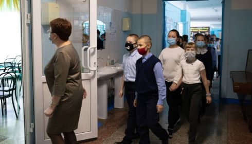 Третья четверть в школах Алтайского края началась в очном формате