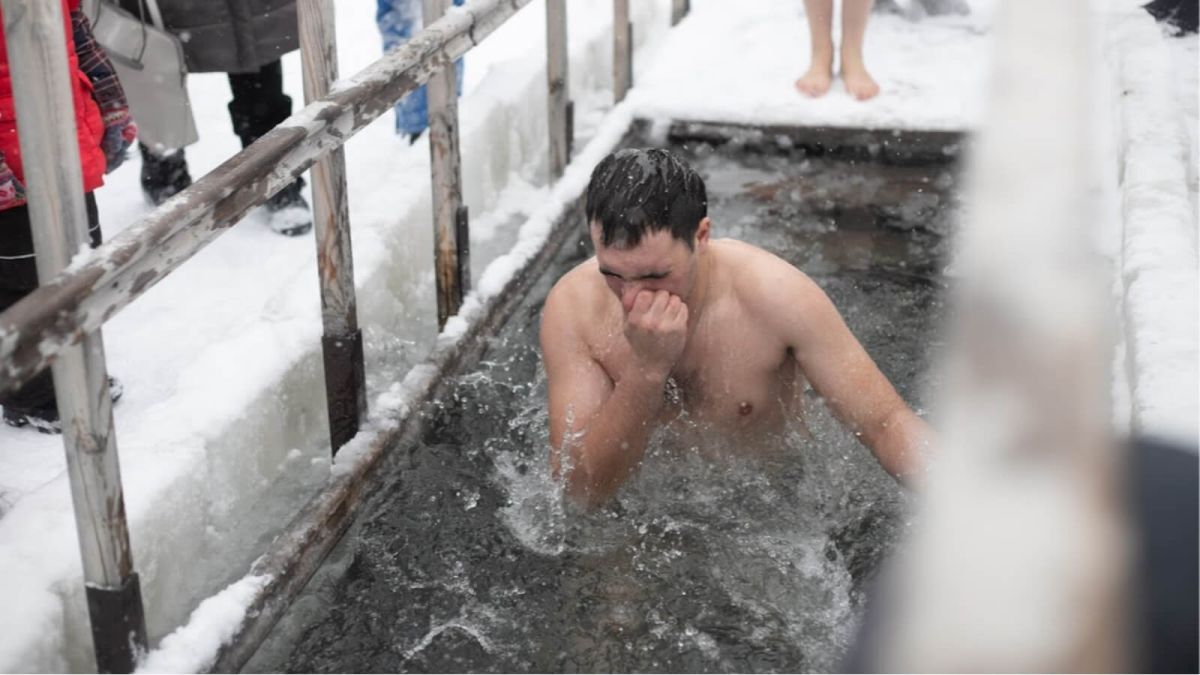 Власти и РПЦ оценили шансы провести крещенские купания в Барнауле 