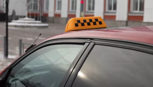 Алтайский Минтранс готовится к новому закону о такси 
