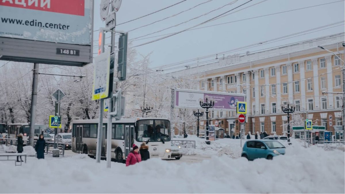 В Барнауле ограничат движение на проспекте Ленина из-за коммунальной аварии