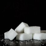 Среди продуктов в России за 2020 год сильнее всего подорожал сахар