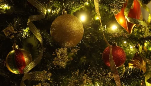 Новогодние каникулы у россиян начнутся 31 декабря и продлятся десять дней