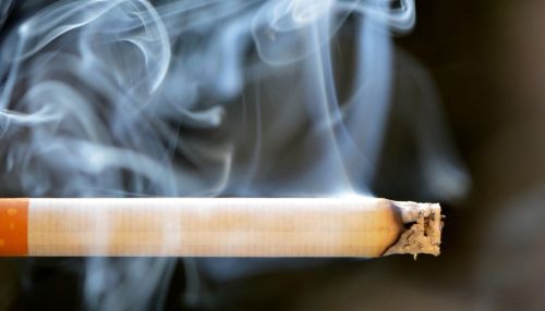 Контрольные закупки табака несовершеннолетними просят разрешить в России
