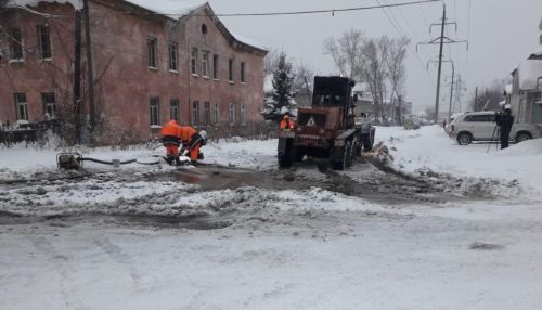 Более десятка домов остались без воды из-за очередного прорыва в Барнауле