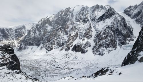 Алтайский ледник Актру в 2020 году таял в два раза быстрее