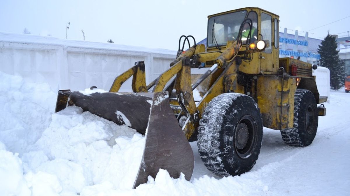 Дорожные службы Барнаула готовы к усиленной работе из-за штормпрогноза