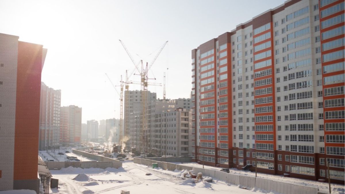 Количество возводимых домов в Алтайском крае сократилось на 8%