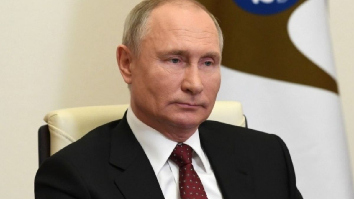 "Мне не принадлежит": Путин отреагировал на фильм о "дворце в Геленджике"