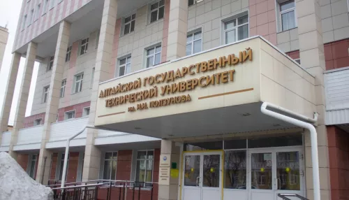 В Алтайском крае растет число бюджетных мест в вузах