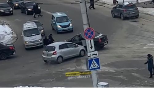 Обматеривший девушку после ДТП барнаульский водитель объяснил поступок