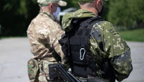 Психологическая атака. Зачем ОМОН стучит по щитам и что они при этом кричат