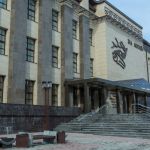 Театр, музей, общепит: в Республике Алтай сняли часть ковидных запретов