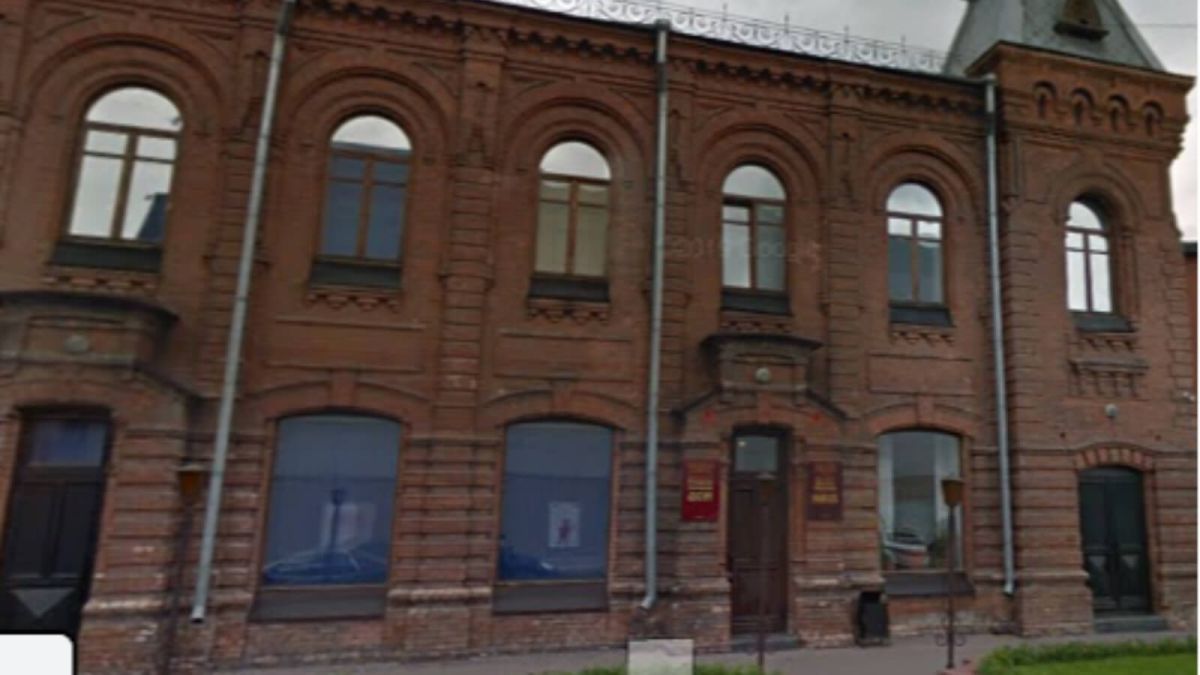 Томенко решил переименовать Российско-немецкий дом в Барнауле