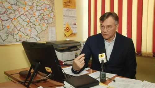 Как относятся алтайские отделения к слиянию трех партий