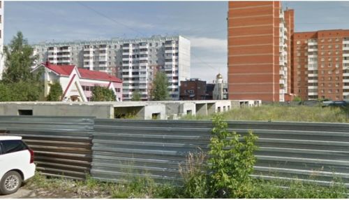 Дворец и недострой: мэрия Барнаул решила снести 50 зданий